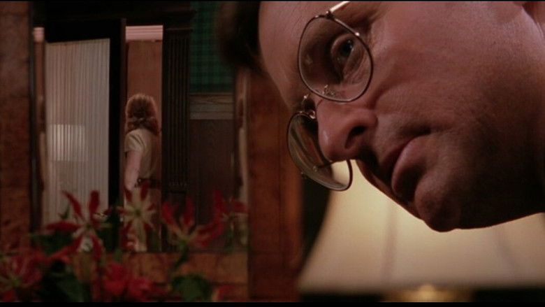 кадр из фильма Война супругов Роуз