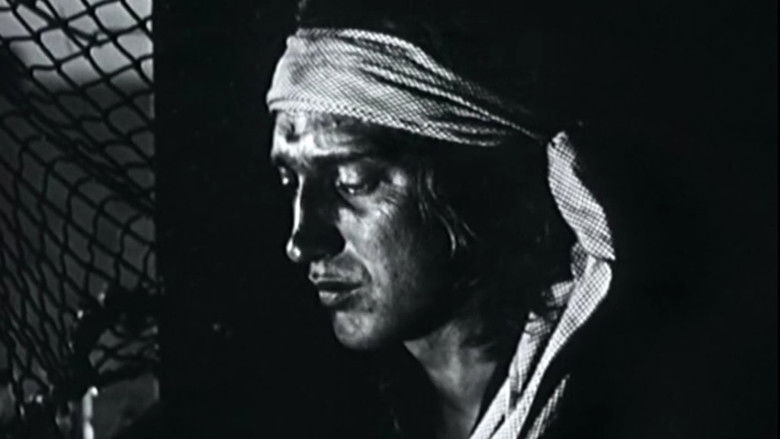 кадр из фильма Золотая цепь