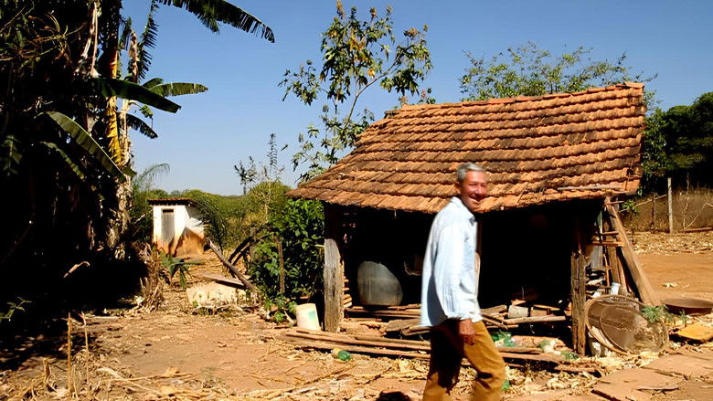 кадр из фильма (re)buscando o cinema em Santa Rosa dos Dourados