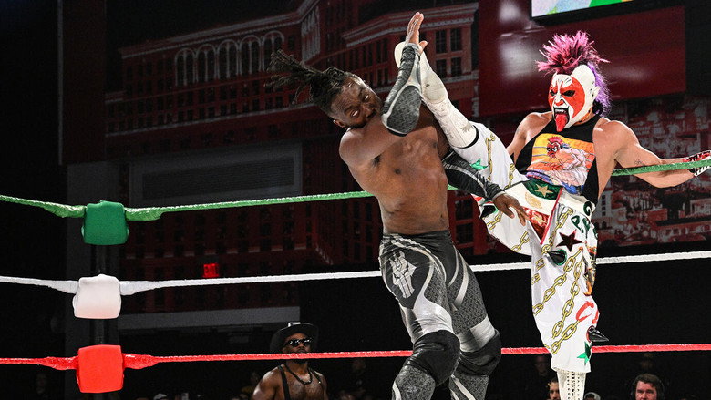 кадр из фильма WWE/AAA Worlds Collide 2025: Las Vegas