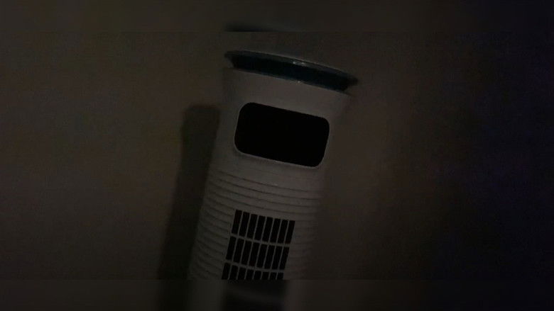 кадр из фильма Ew, No.