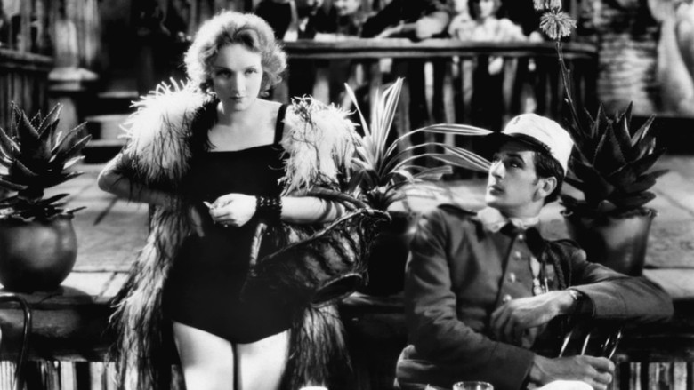 кадр из фильма Марокко