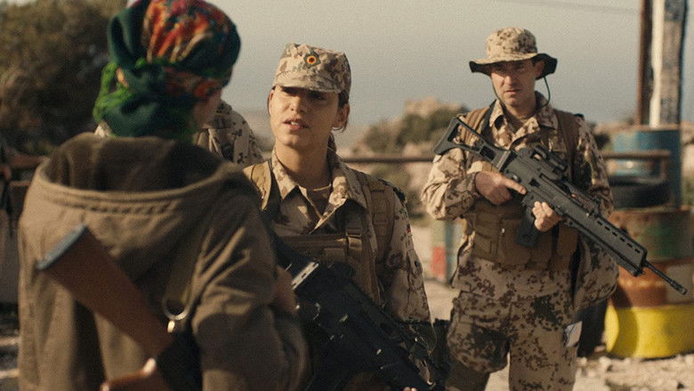 кадр из фильма Разлучённые сёстры