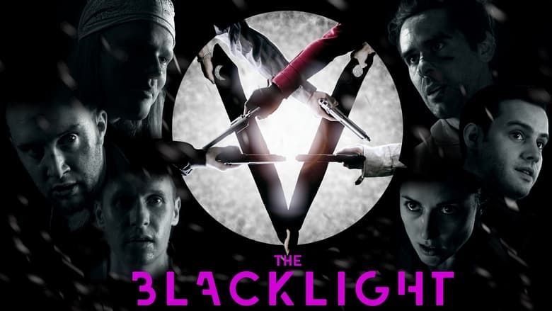 кадр из фильма The Blacklight