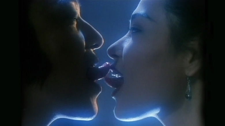 кадр из фильма Эротическая история призраков 4: Идеальная пара