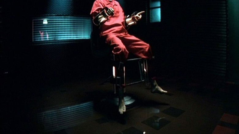 кадр из фильма Выход