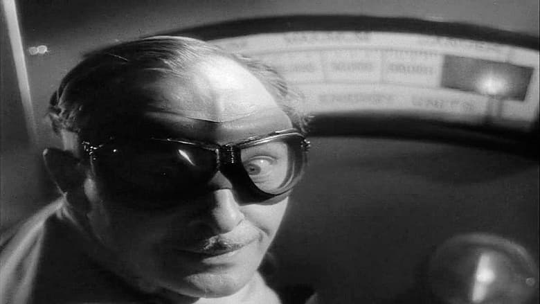 кадр из фильма Монстр, рожденный людьми