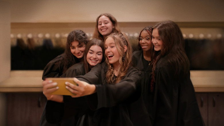 кадр из фильма Девушки-политики