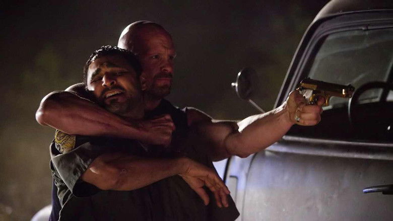 кадр из фильма Незнакомец