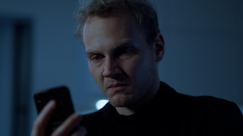 кадр из фильма Hius