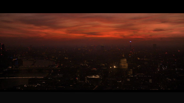 кадр из фильма The Black Cube