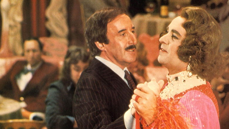 кадр из фильма Розовая пантера наносит ответный удар