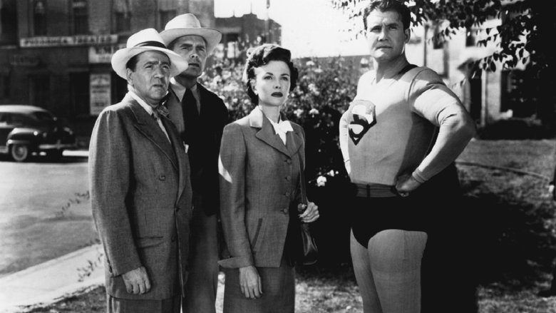 кадр из фильма Супермен и люди-кроты