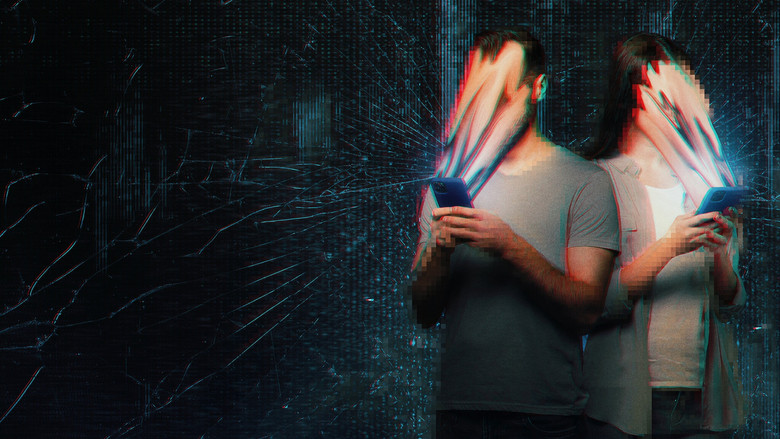 кадр из фильма Антисоциальная сеть: от мемов до хаоса