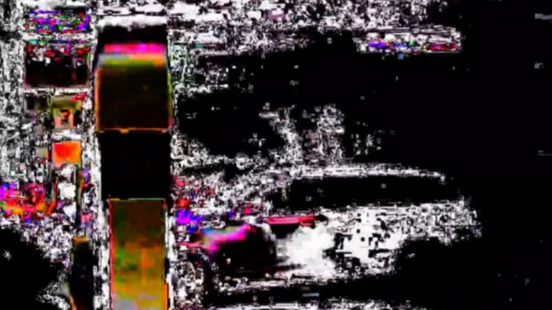 кадр из фильма the world is ending right now