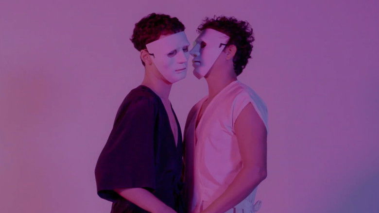 кадр из фильма TEMP(O)RAL