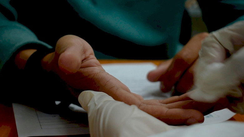 кадр из фильма FrICCIÓN