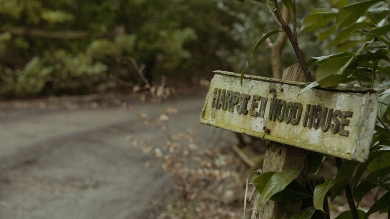 кадр из фильма Смотрительница