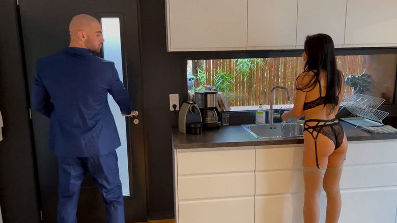 кадр из фильма La Bonne Épouse 2