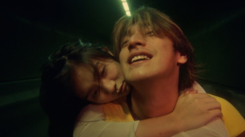 кадр из фильма Падшие ангелы