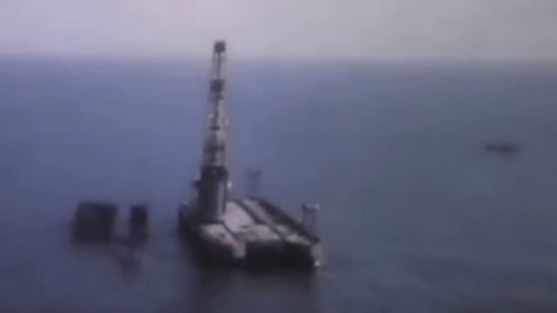 кадр из фильма Мезозойская история