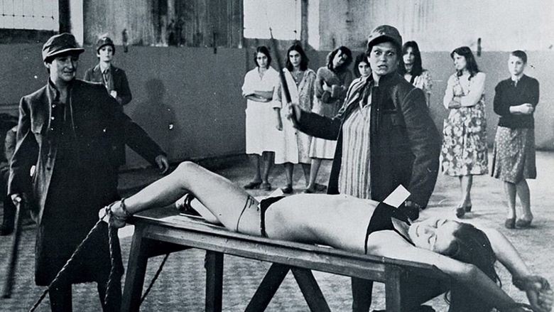 Свастика на животе