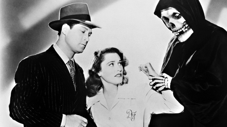 кадр из фильма The Crimson Ghost