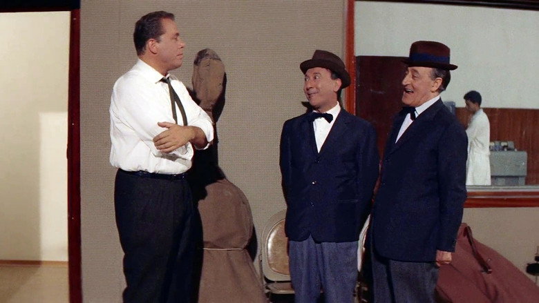 кадр из фильма Totò di notte n. 1