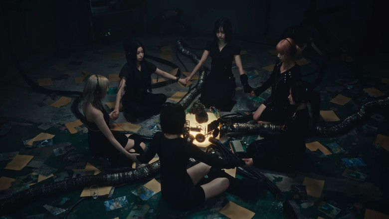 кадр из фильма OUTSIDER CLUB