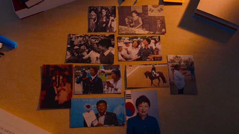 кадр из фильма 나의 촛불