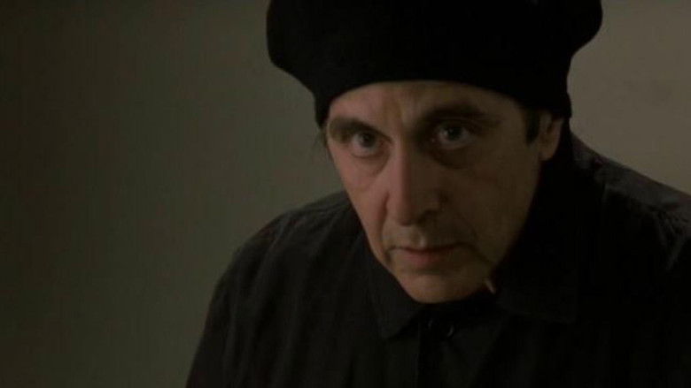 кадр из фильма Китайский кофе