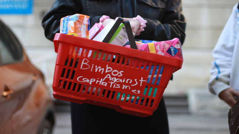 кадр из фильма Bimbos Against Capitalism