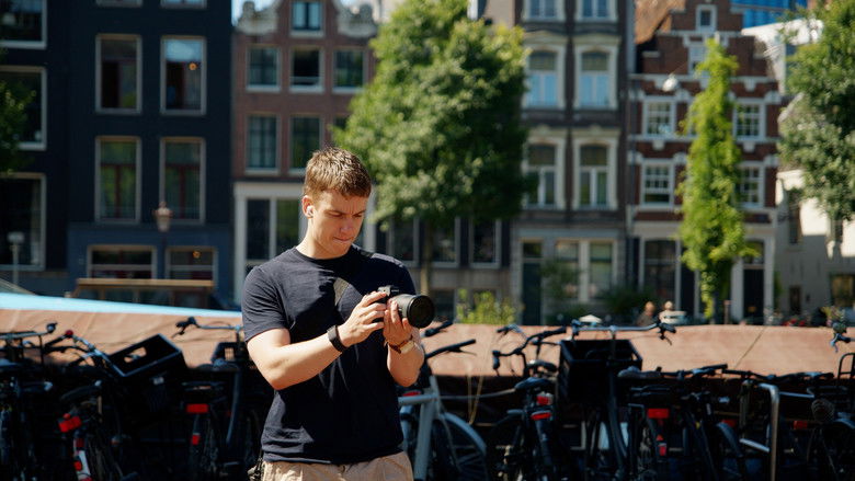 кадр из фильма The Street Photographer