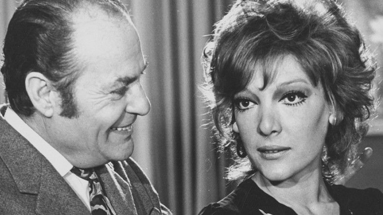 кадр из фильма Της ζήλειας τα καμώματα