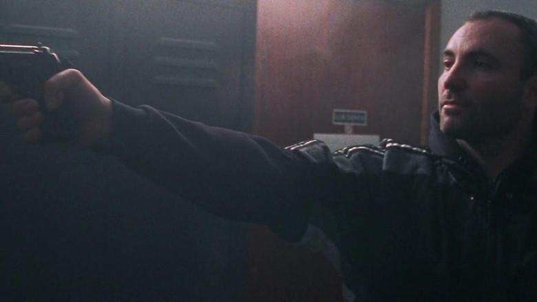 кадр из фильма Дилер