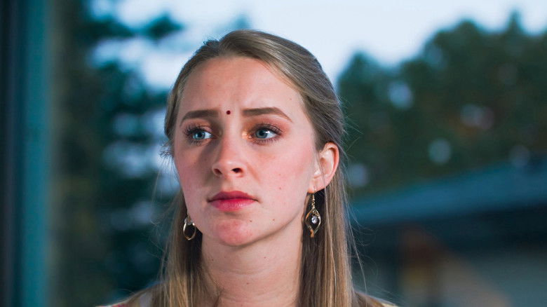 кадр из фильма வெள்ளைப்பூக்கள்