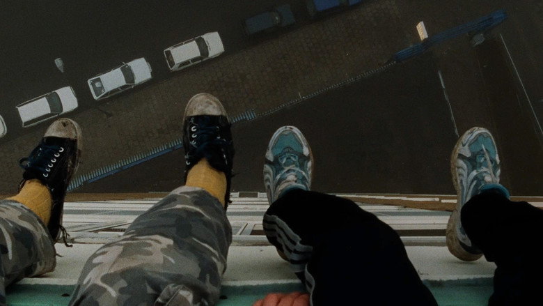 кадр из фильма Лиля навсегда