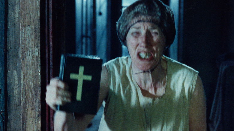 кадр из фильма Остров дьявола