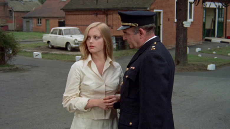 кадр из фильма Игры и развлечения