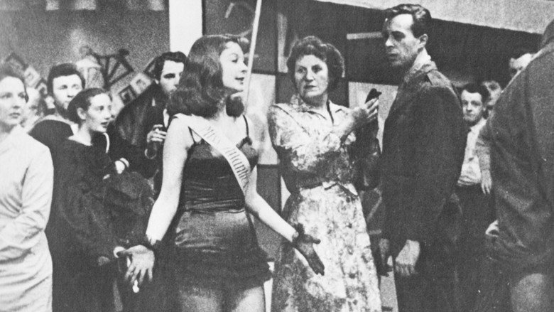 кадр из фильма The Skin of Our Teeth