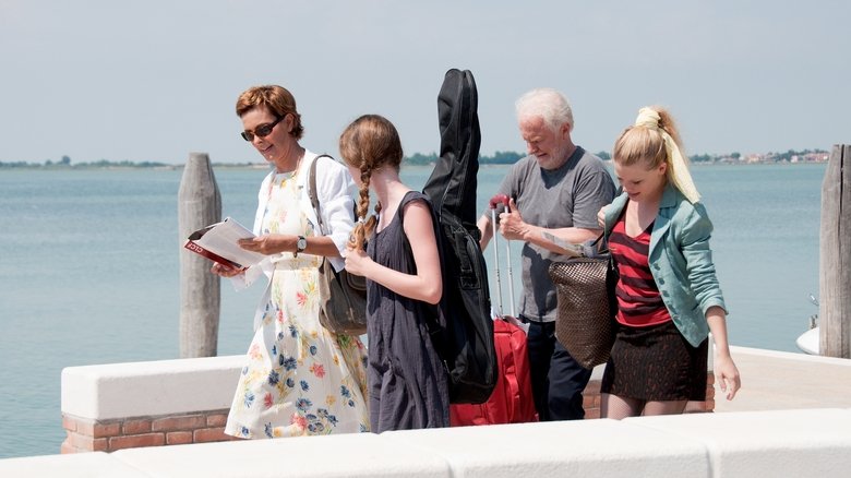 кадр из фильма Неоконченный роман