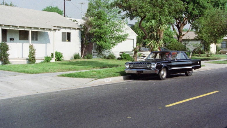 кадр из фильма A Scream in the Streets