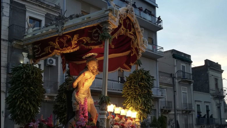 кадр из фильма Venerdì Santo - Bronte