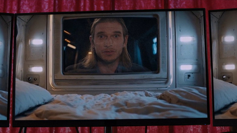 кадр из фильма Prompt