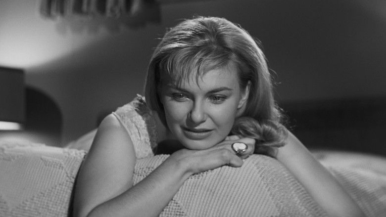 кадр из фильма No Down Payment