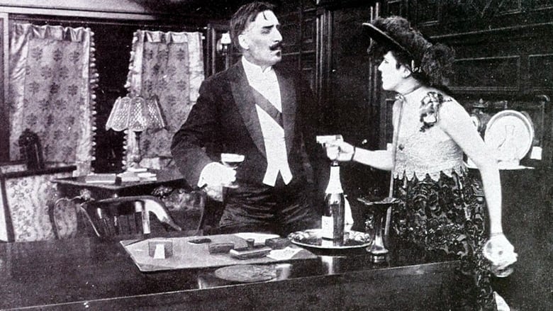 кадр из фильма The Girl Detective