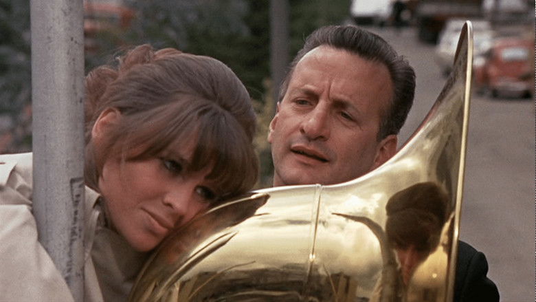 кадр из фильма Петулия