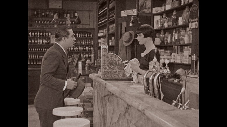 кадр из фильма Эта старая армейская игра