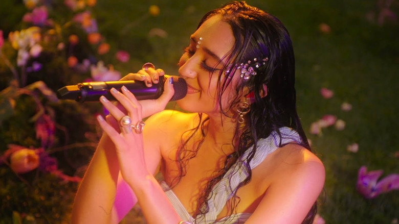 кадр из фильма Raveena: Asha’s Awakening Live