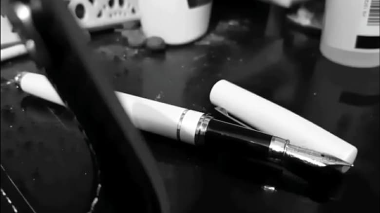 кадр из фильма Umbral